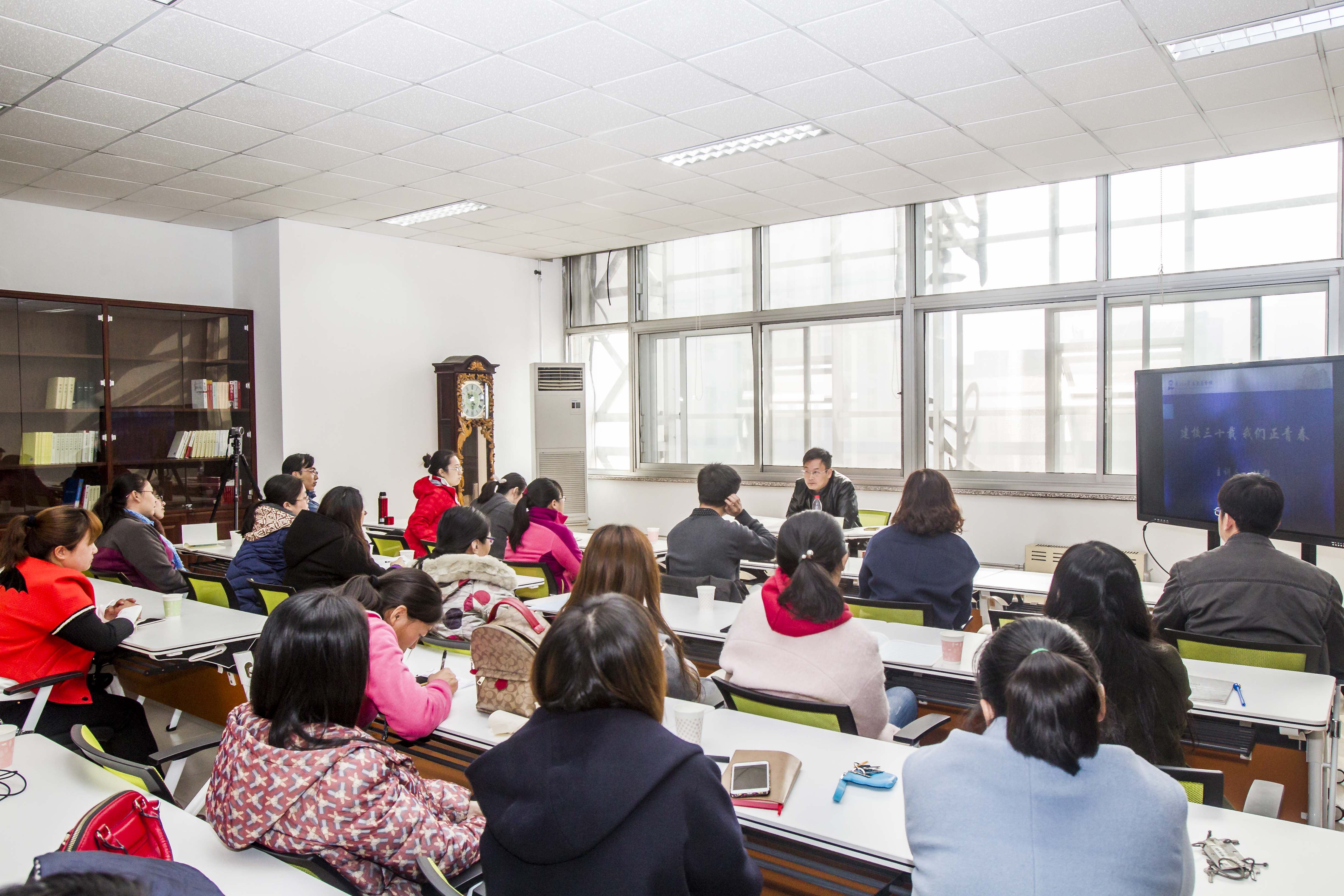 广东青年职业技术学院_广东行政和青年职业合并_广东省青年职业学院